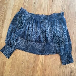 American Eagle blue off the shoulder long sleeve top size XXL